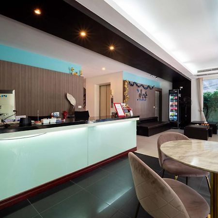 By Dee At Jomtien Hotel Екстериор снимка